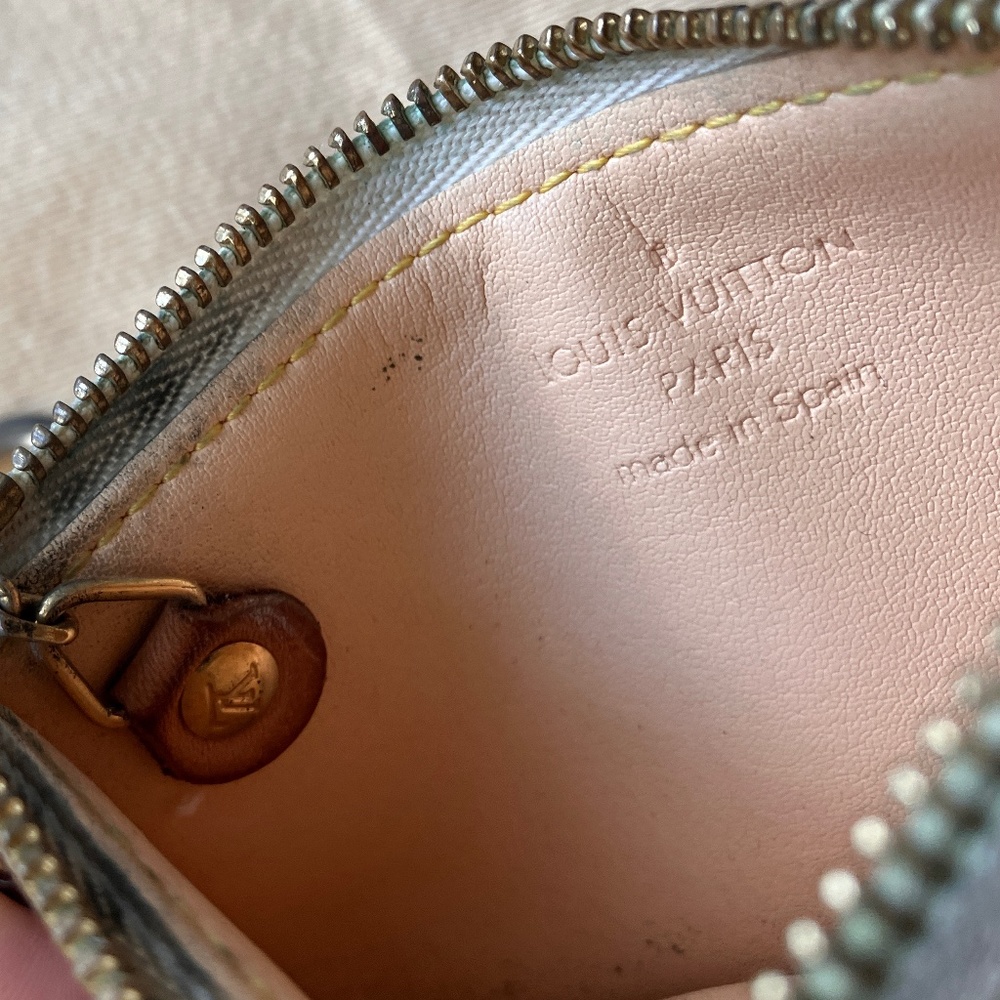 LV & TAKASHI MURAKAMI MULTICOLORE KEY POUCH - Picture 7 of 13